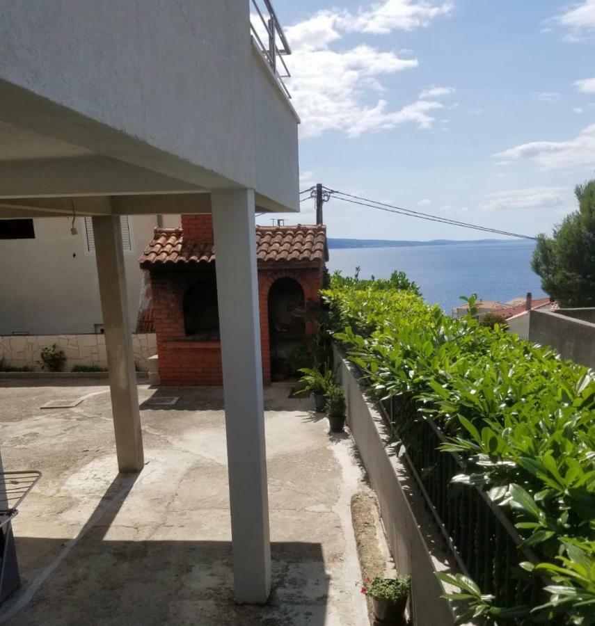 Apartment Ines 奥米什 外观 照片